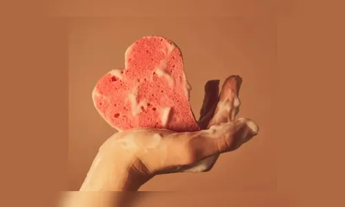 Homem pede divórcio a esposa que não toma banho diariamente