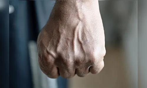 Homem sai da prisão e ameaça familiares de Apucarana