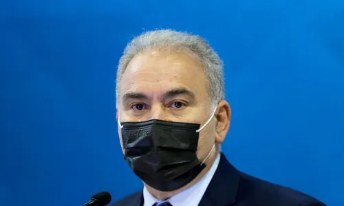 Idosos acima de 60 anos receberão 3ª dose contra a Covid-19