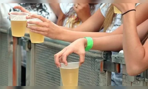 Festa de aniversário em Faxinal termina na delegacia