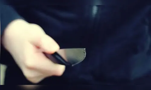 Homem bêbado ameaça familiares com faca em São João do Ivaí