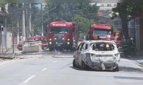 Incêndio em prédio de São Paulo mobiliza 14 viaturas