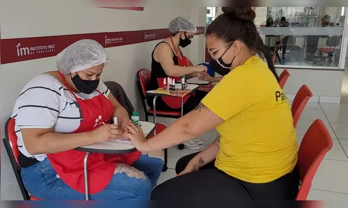 Instituto Mix de Profissões é inaugurado em Apucarana; veja