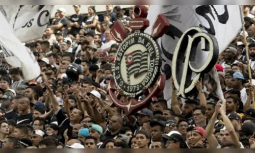 João Doria anuncia volta de torcida aos estádios em SP