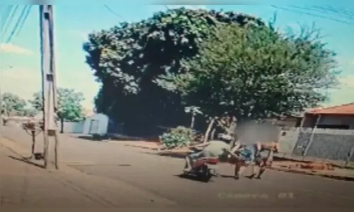 Justiça solta homem suspeito de passar mão em mulher no PR