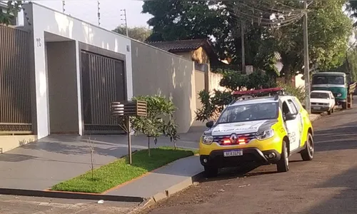 Ladrões invadem casa em Apucarana e rendem mulheres