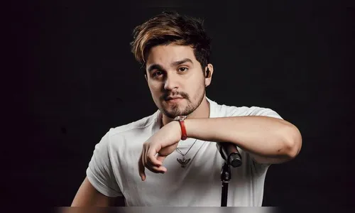 Luan Santana compra lancha de R$ 1 milhão: veja fotos