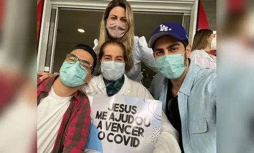 Mãe de Jonathan Nemer recebe alta após 209 dias internada