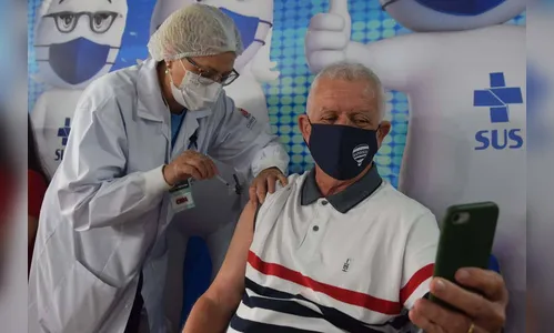 Mais de 3 mil são imunizados durante campanha Mega Vacinação