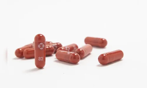 Merck diz que medicamento reduziu risco de morte por covid