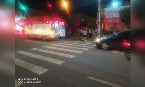 Motociclista fica ferida após colisão no centro de Apucarana
