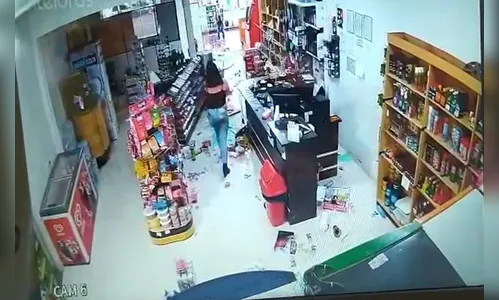 Mulher destrói estabelecimento e deixa prejuízo de R$ 70 mil