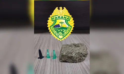 Mulher é presa com pinos de cocaína nos seios em Apucarana