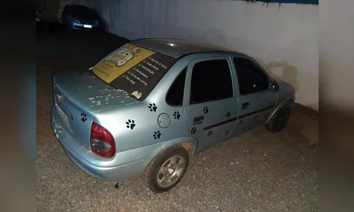 PM de Arapongas recupera carro furtado em Apucarana