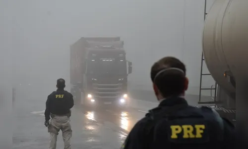 PRF realiza Operação Finados 2021 nas estradas do Paraná