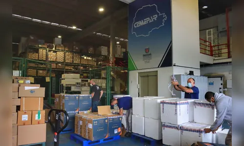 Paraná recebe 278 mil vacinas contra Covid para adolescentes