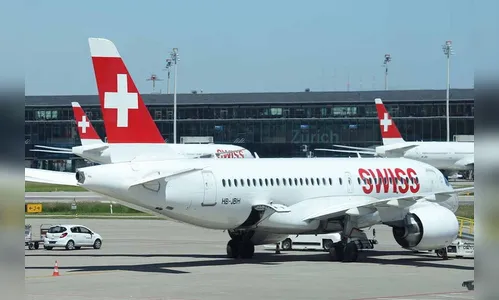 Piloto interrompe vôo e retorna por conta de cheiro de chulé