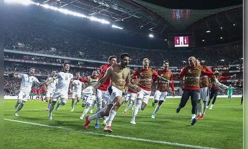 Portugal perde da Sérvia e disputará repescagem