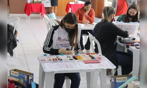 Professores passam por capacitação de Robótica