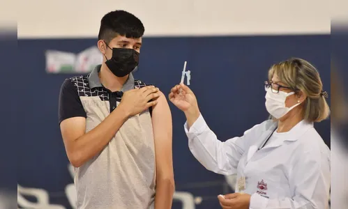 Quase 87% dos municípios do Paraná já iniciaram a vacinação