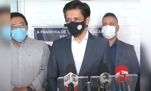 SP planeja carnaval com milhões de pessoas e sem restrições