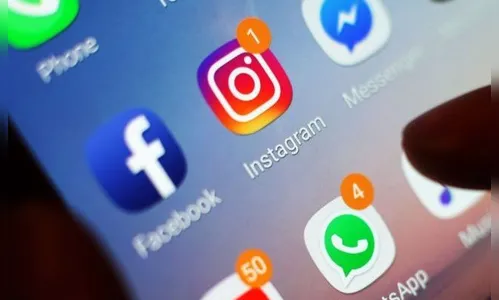 WhatsApp, Instagram e Facebook estão fora do ar; entenda
