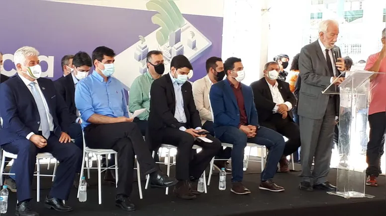 Imagem ilustrativa da notícia Beto Preto acompanha evento de cidades inteligentes