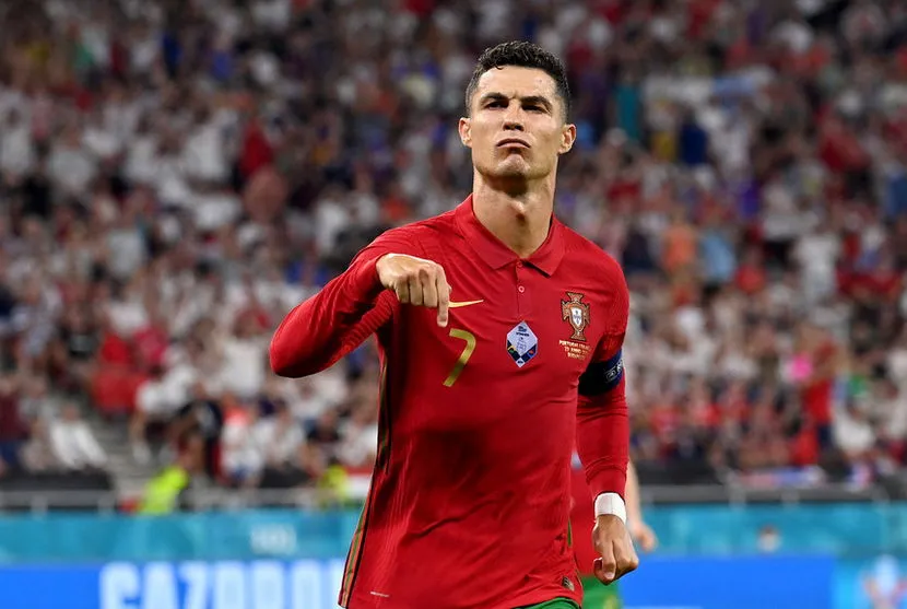 Cristiano Ronaldo pode ficar fora da Copa de 2022; entenda