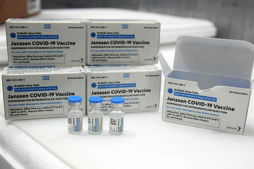 Mais 136 mil vacinas da Janssen devem chegar ao Paraná