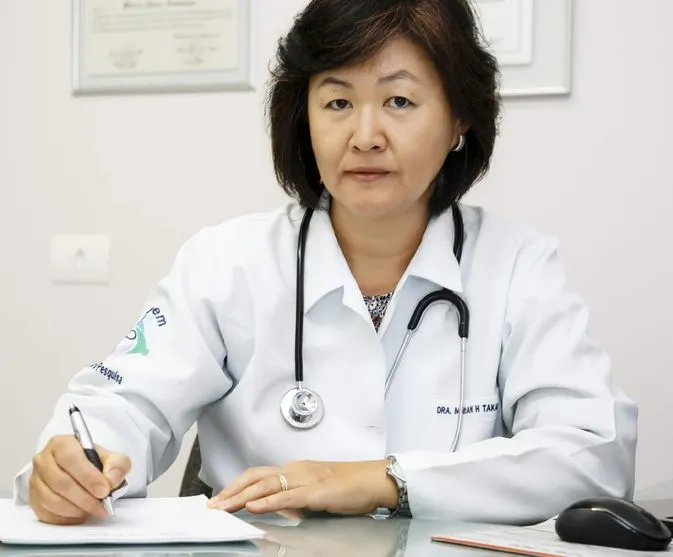 Morre médica e professora da UEM, Mirian Hideco Takahashi