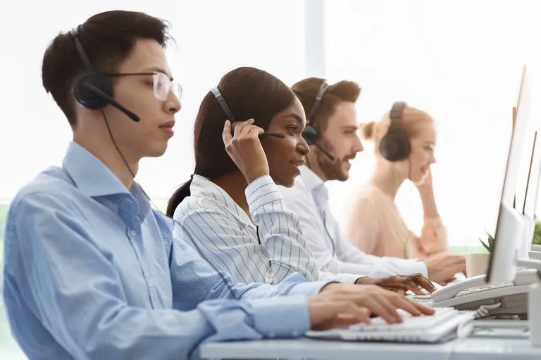 O código 0303 será de uso exclusivo e obrigatório para atividades de telemarketing ativo