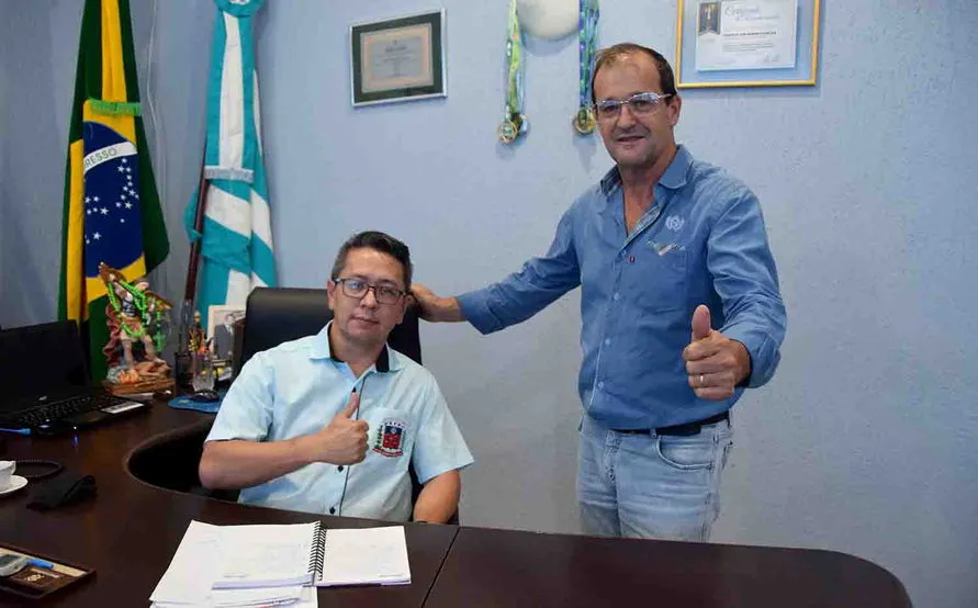 O prefeito José Roberto Furlan (Cidadania), entrou em licença e ficará afastado do gabinete por uma semana