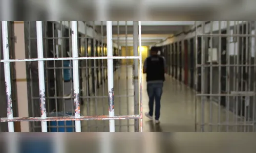 14 presos estão evadidos após saídas temporárias em Maringá
