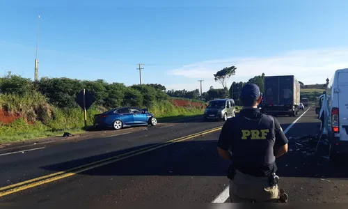 Acidente deixa três pessoas feridas com gravidade na BR-376