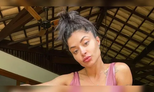 Aline Campos publica fotos em Noronha e chama atenção