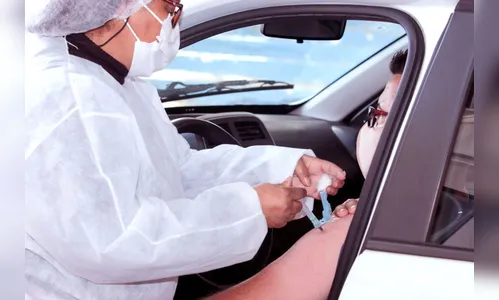 Apucarana segue com vacinação contra covid neste domingo