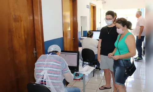 Arapongas aplicou 182.679 doses das vacinas contra a Covid