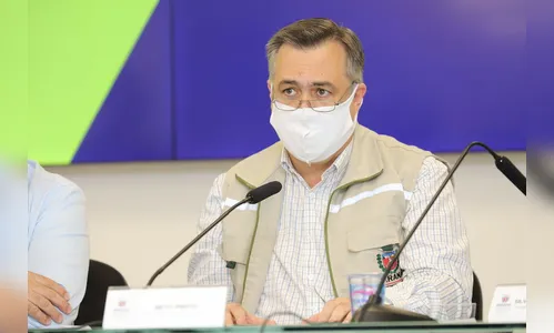 Beto Preto faz apelo para que a população se vacine no PR