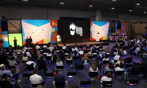 Bienal do livro volta a reunir grande público no Riocentro