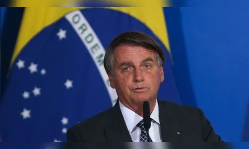 Bolsonaro: Anvisa virou um outro poder no Brasil