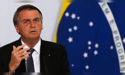 Bolsonaro sanciona lei que prorroga desoneração da folha