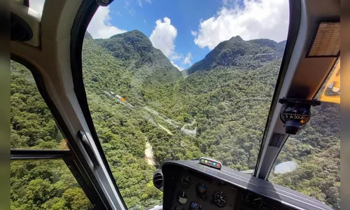 Bombeiros resgatam três pessoas que ficaram presas em trilha
