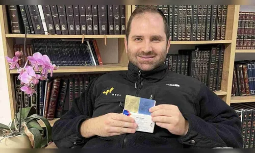 Brasileiro se torna 1º paciente a tomar pílula contra Covid