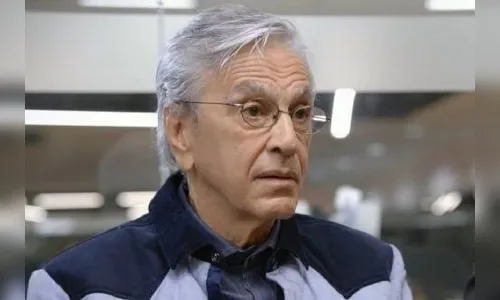 Caetano Veloso, de 79 anos, testa positivo para a Covid-19