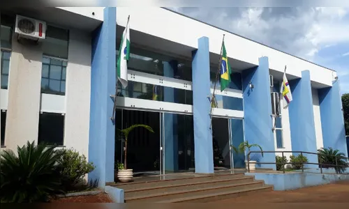 Câmara de Apucarana reabre as portas ao público