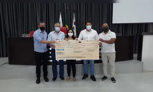 Câmara devolve quase R$ 4 milhões de sobras ao executivo