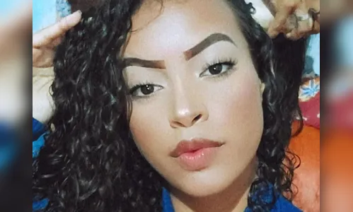 Cantora de brega morre aos 18 anos em acidente com Kombi