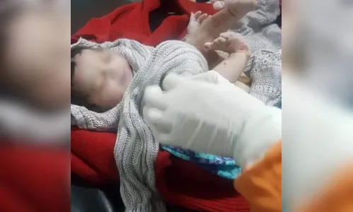 Choro chama atenção e recém-nascido é encontrado, no PR