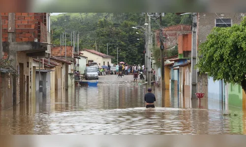 Chuvas em Minas Gerais causam mais 10 mortes em um dia