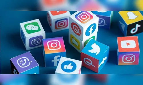 Como o tempo em redes sociais esta moldando quem nos somos